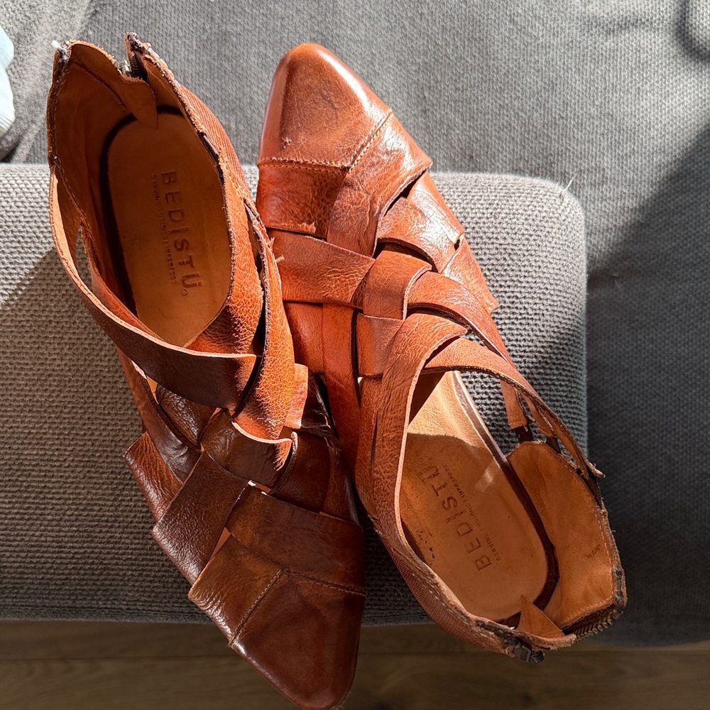 BED|STU Women's Tan Leather Flats